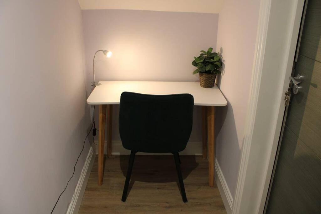 5 Star Apartment ロンドン エクステリア 写真